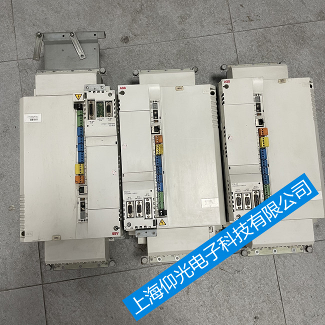 ABB MotiFlex e180ŷ(q)S\ЈE1028S